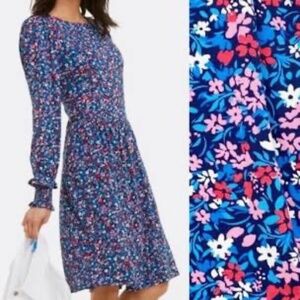 Draper James Long-sleeved, Floral Kitty Dress with Smocked Cuffs Sz L